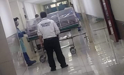 En riesgo de contraer Covid-19 policías privados en hospitales