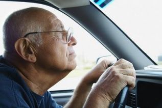Enfermedad de Alzheimer: cuándo dejar de conducir