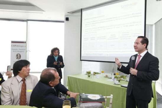 Consejo Nacional de Abogacia reconoce labor de COFEPRIS
