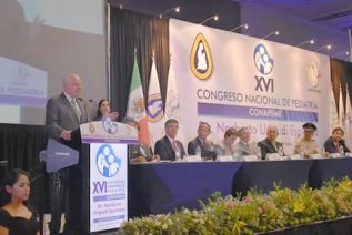 Salud infantil, indicador que refleja el desarrollo de una sociedad: Narro Robles