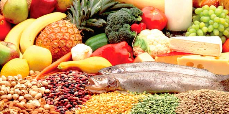 Causa severos daños a la salud seguir dietas sin supervisión médica