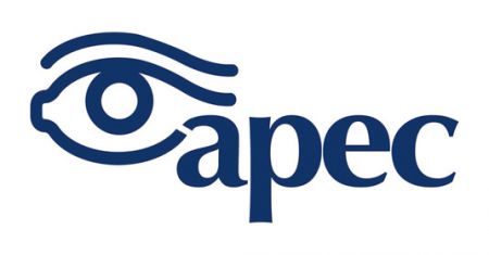 APEC extiende exitosa campaña de cirugías oculares