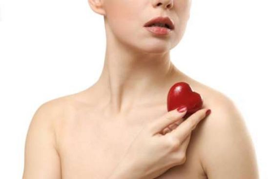 El corazón femenino y sus síntomas de alerta